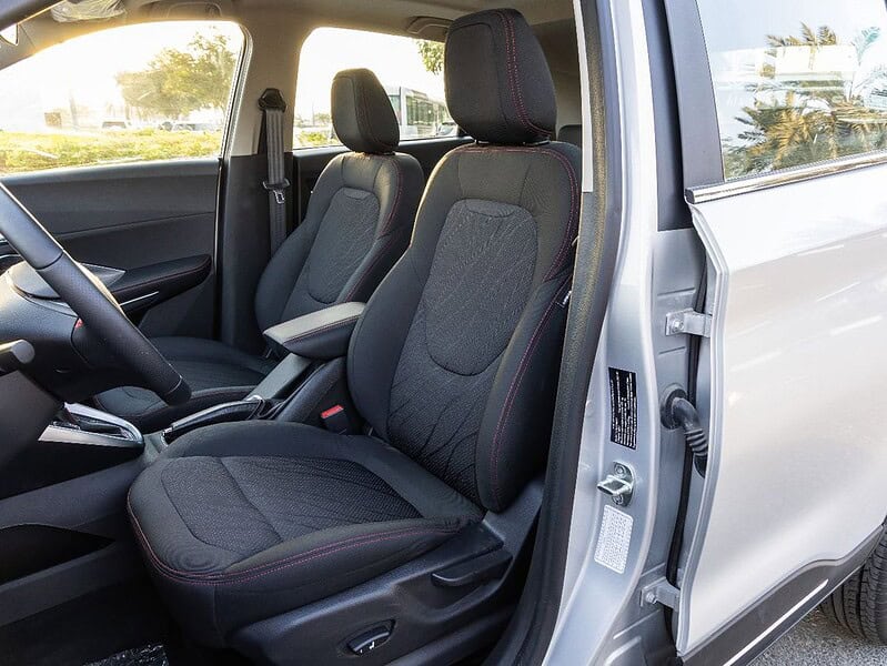 Chevrolet Groove Premier 1.5L 2024 GCC Full Option Silver Black