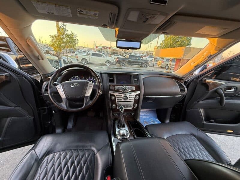 2018 Infiniti QX80 Excellence 5.6 litre 8 Cylinder Engine Petrol Black