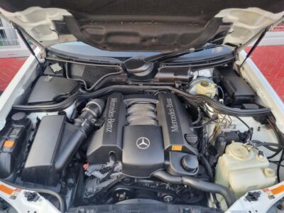 2000 Mercedes-Benz E 320 3.2 liters 6 Cylinders Engine White Grey