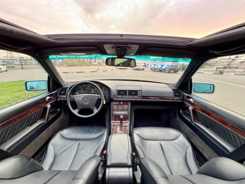 1992 Mercedes-Benz S 600 6.0 liters 12 Cylinders Engine Grey Black