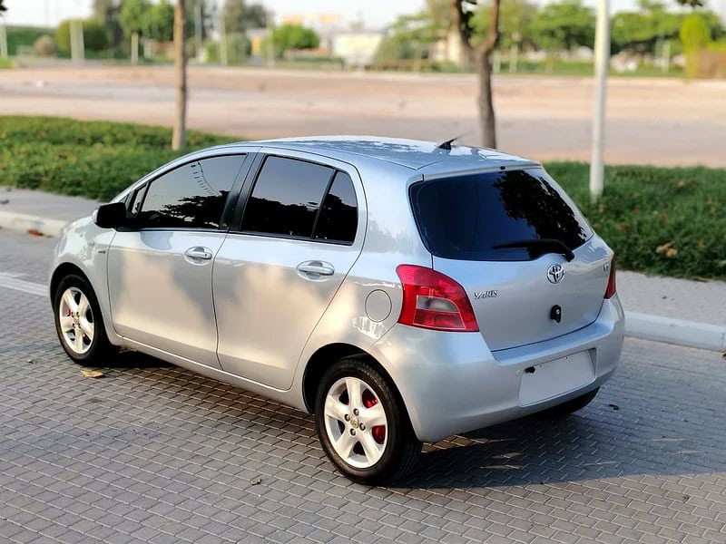 2008 Toyota Yaris MID Full New Condition Silver Black