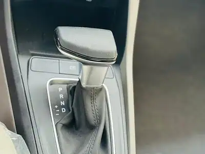 Hyundai Accent HYUNDAI ACCENT 1.5L 4 Cylinders Engine Petrol 2026 White