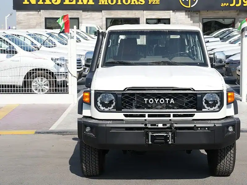 2025 Toyota Land Cruiser LX V6 Engine Petrol GCC White Brown
