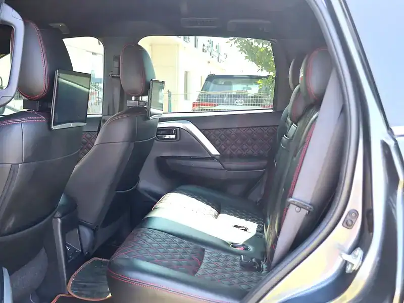 2022 Mitsubishi Montero Sport GLS 2WD 6 Cylinder Engine Grey Black