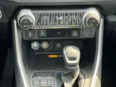 Toyota RAV 4 2.5 litre 4 Cylinder Engine Hybrid 2WD 2024 White Black