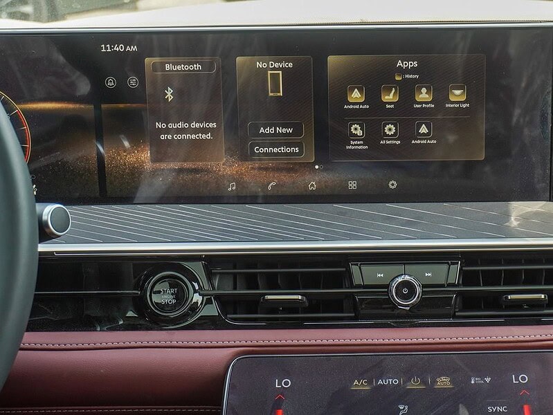 2025 Infiniti QX80 Autograph 3.5 litre V6 Engine Petrol White Burgundy