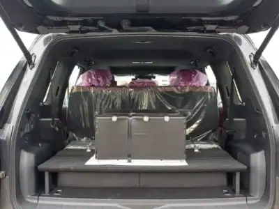 2025 LEXUS 700h 3.5L TWIN TURBO V6 TURBO SPORT Hybrid GCC Black Red