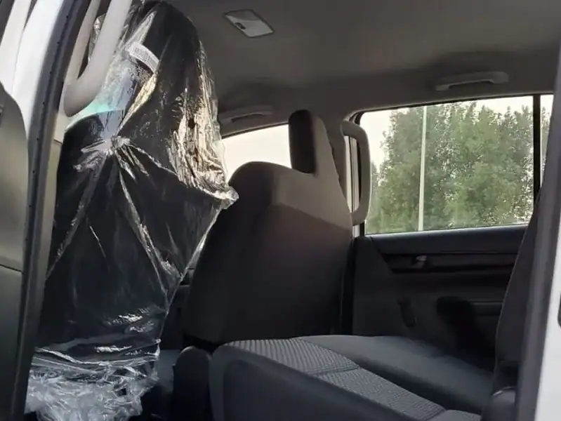 2025 Toyota Hilux Double Cabin 2.4L 4 Cylinder Diesel 4x4 White Black