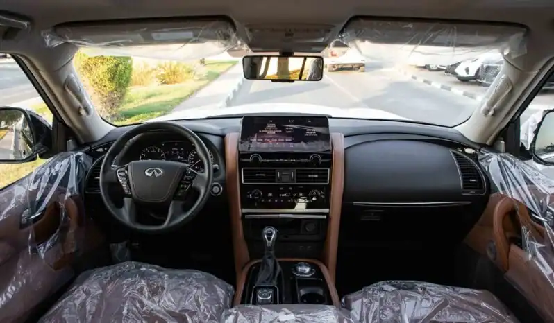 2025 Infiniti QX80 5.6 litre V8 Engine GCC Specs Black Tan