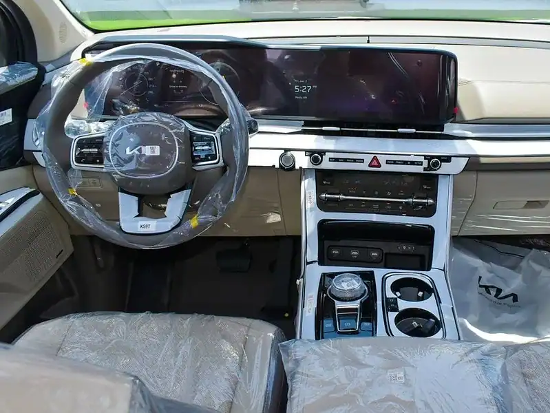 2023 Kia Carnival Brand New Carnival Hi-Limousine Full Black Beige