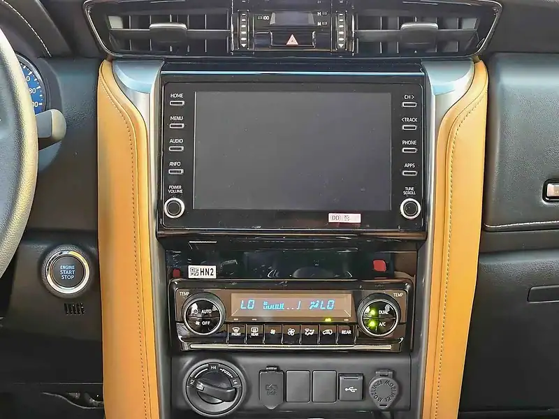 2025 Toyota Fortuner 2.7L V4 PETROL FULL OPTION GCC Specs Brown Tan