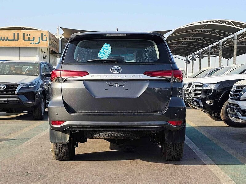 2025 Toyota Fortuner G 2.7 litre V4 Engine PETROL Grey Black