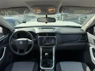 MG T60 T60 2.4L Petrol Manual DC 4WD 2025 White Black GCC