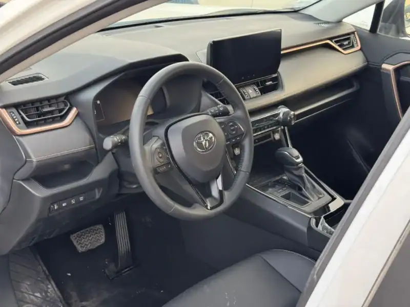 Toyota Wildlander Luxury 2.0L Petrol 2WD 2025 White Black