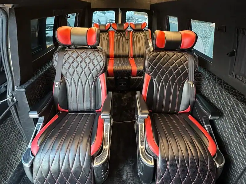 2024 GMC Savana 6.6 litre V8 Engine Petrol GCC Specs White Black