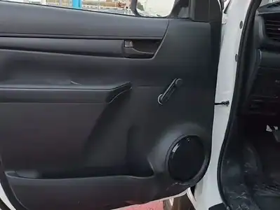 2025 Toyota Hilux Double Cabin 2.4L 4 Cylinder Diesel 4x4 White Black