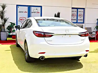 2022 Mazda 6 S Grade 4 Cylinder Engine White Beige GCC Specs