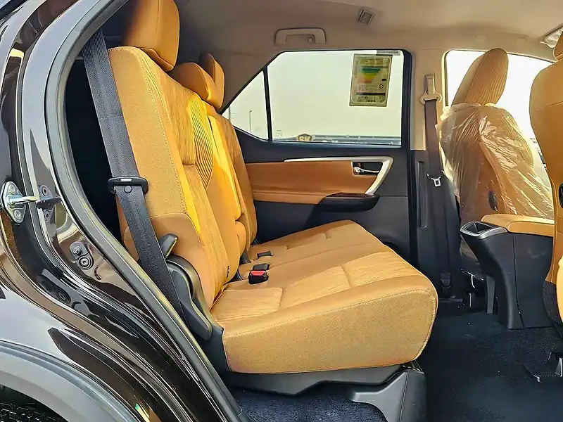 2025 Toyota Fortuner 2.7L V4 PETROL FULL OPTION GCC Specs Brown Tan