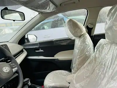 Hyundai Accent HYUNDAI ACCENT 1.5L 4 Cylinders Engine Petrol 2026 White