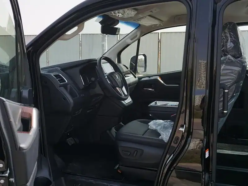 Toyota Granvia 2026 Toyota Granvia Premium 3.5L AT Petrol Black