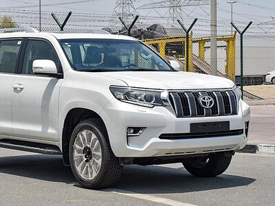 Toyota Prado TOYOTA PRADO VX 6 Cylinder MODEL 2023 White Grey
