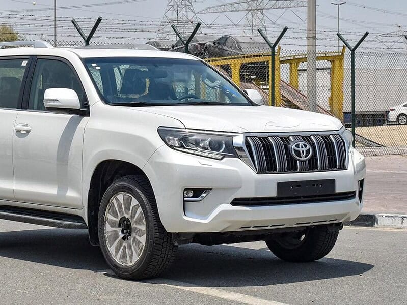 Toyota Prado TOYOTA PRADO VX 6 Cylinder MODEL 2023 White Grey