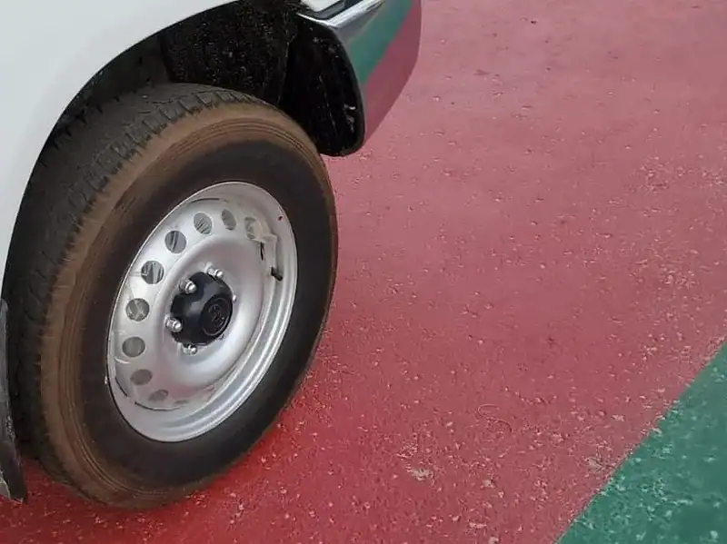 2025 Toyota Hilux Double Cabin 2.4L 4 Cylinder Diesel 4x4 White Black