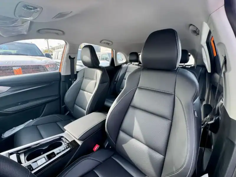 MG One Standard 1.5L 4 Cylinder Engine Petrol FWD 2024 Orange Black