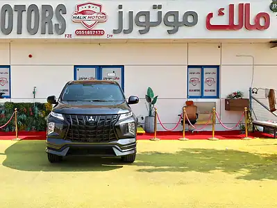 2022 Mitsubishi Montero Sport GLS 2WD 6 Cylinder Engine Grey Black