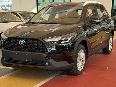 2025 Toyota Corolla Cross HEV 2.0 Engine Full Option Black Orange