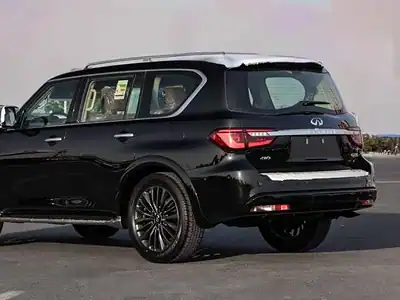 2025 Infiniti QX80 5.6 litre V8 Engine GCC Specs Black Tan
