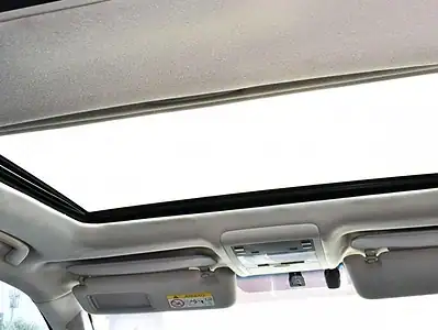 2018 Toyota Land Cruiser 4.5 litre 8 Cylinder Engine RHD White Black