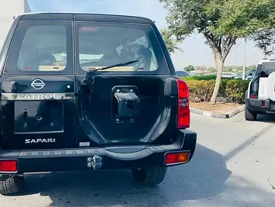 2024 Nissan Patrol Safari NISSAN PATROL SAFARI 4.5L Black Grey GCC
