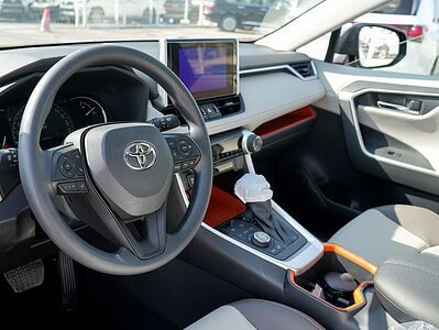 2025 Toyota RAV 4 4 Cylinder Engine Petrol Black Grey GCC Specs