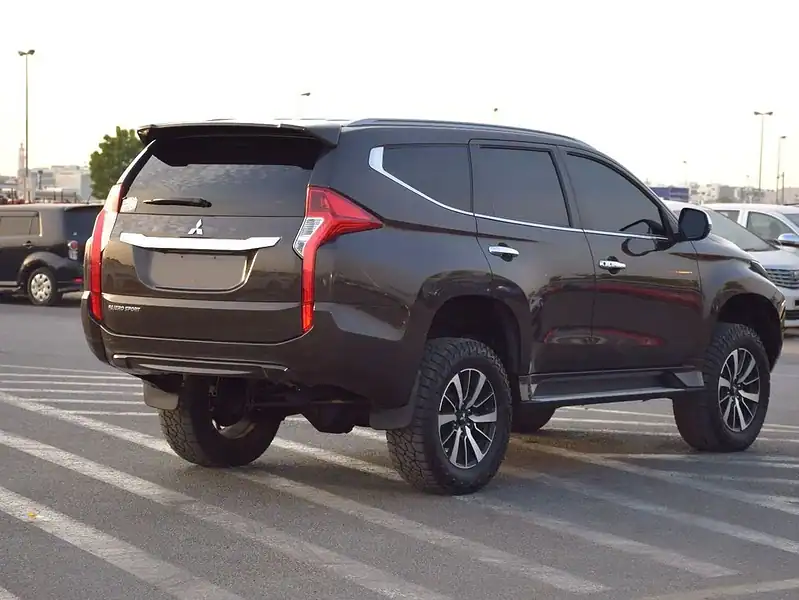 2019 Mitsubishi Pajero Sport Diesel 4x4 SUV Automatic Brown Black