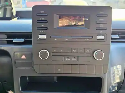 2025 Hyundai Staria CARGO 2.2L V4 DIESEL MANUAL GEAR BOX White Grey