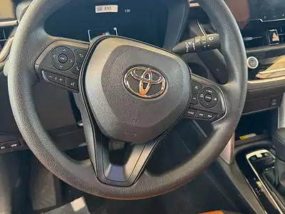 2025 Toyota Corolla Cross HEV 2.0 Engine Full Option Black Orange