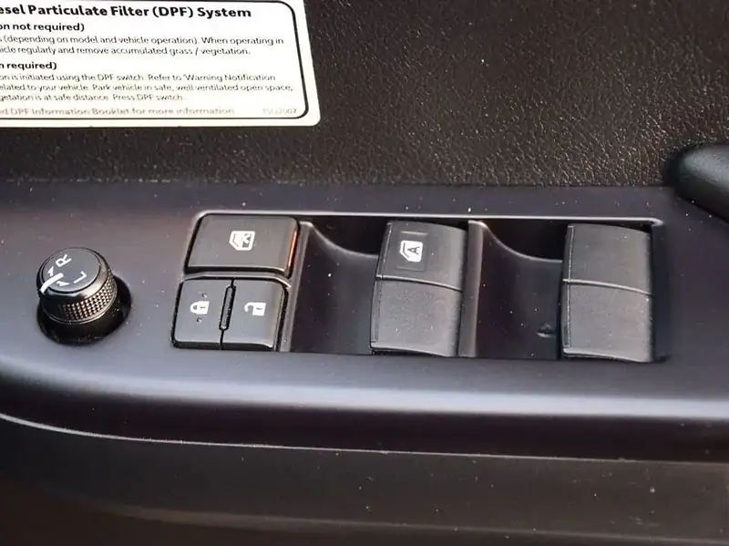 2022 Toyota Hilux S GLX 2.8L 4 Cylinder Engine AWD AT Diesel Grey Black