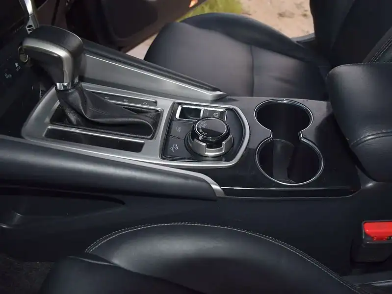 2019 Mitsubishi Pajero Sport Diesel 4x4 SUV Automatic Brown Black