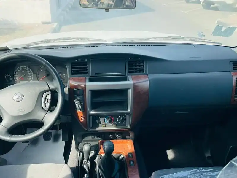 2024 Nissan Patrol Safari NISSAN PATROL SAFARI 4.5L Black Grey GCC