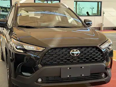 2025 Toyota Corolla Cross HEV 2.0 Engine Full Option Black Orange