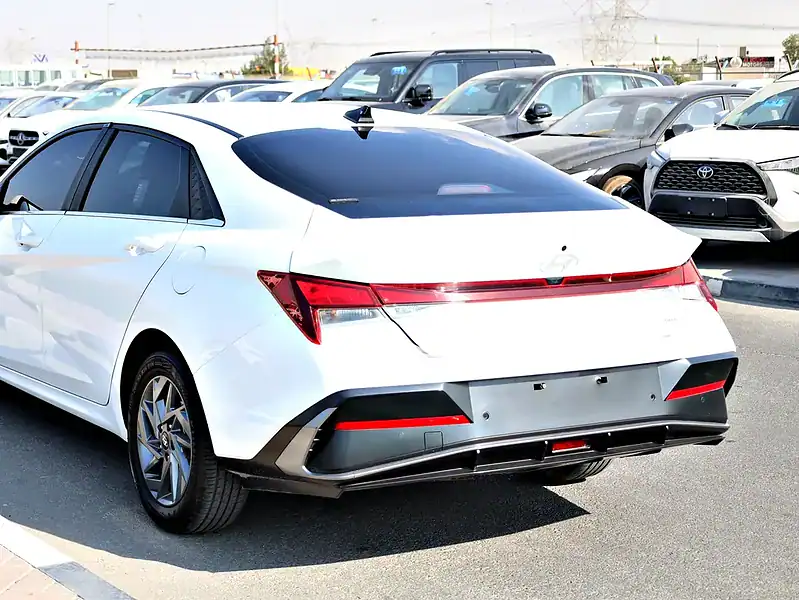 2024 Hyundai Elantra Other 4 Cylinder Engine GCC Specs White Black