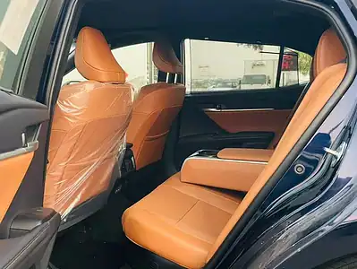 2025 Toyota Camry CAMRY 2.5 HYBRID GCC Specs Blue Tan