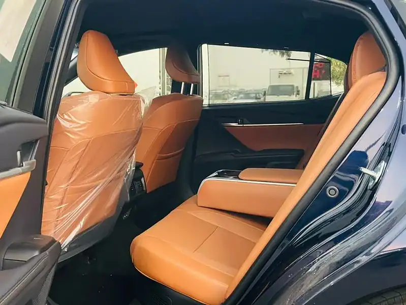 2025 Toyota Camry CAMRY 2.5 HYBRID GCC Specs Blue Tan