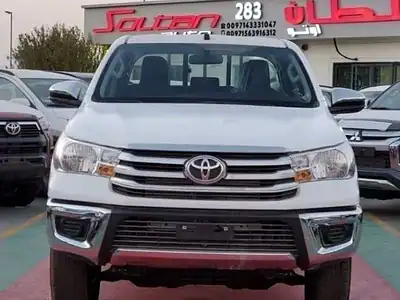2025 Toyota Hilux Double Cabin 2.4L 4 Cylinder Diesel 4x4 White Black