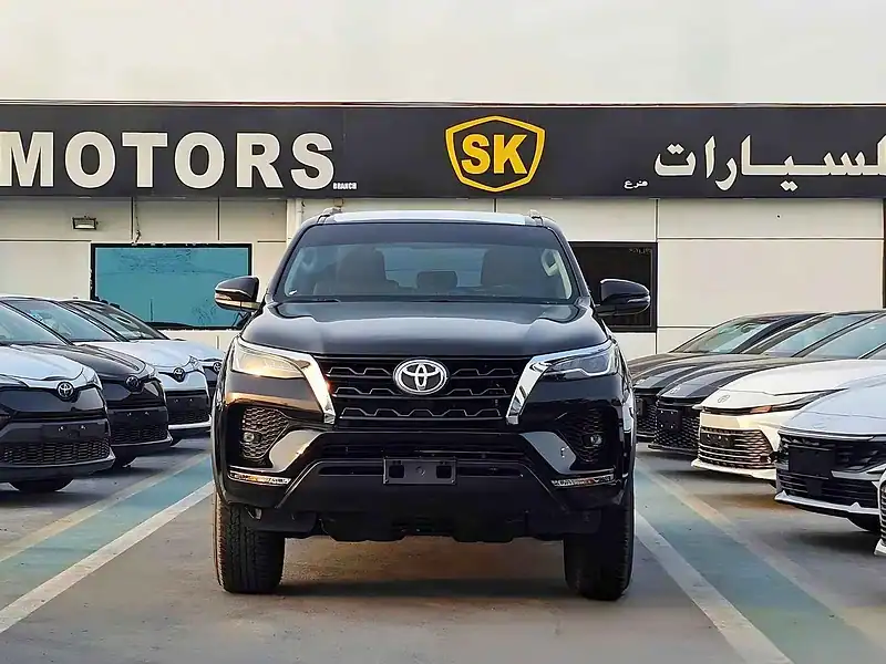 2025 Toyota Fortuner 2.7L V4 PETROL FULL OPTION GCC Specs Brown Tan