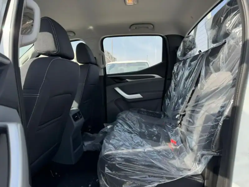 MG T60 T60 2.4L Petrol Manual DC 4WD 2025 White Black GCC