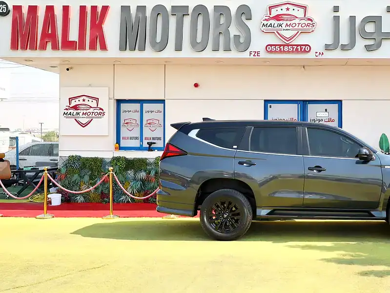 2022 Mitsubishi Montero Sport GLS 2WD 6 Cylinder Engine Grey Black