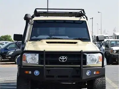 Toyota Land Cruiser Pick Up 4.5L 8 Cylinder 2017 4WD Diesel Manual Beige Grey