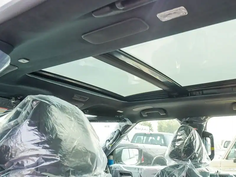 2025 Infiniti QX80 Autograph 3.5 litre V6 Engine Petrol White Burgundy